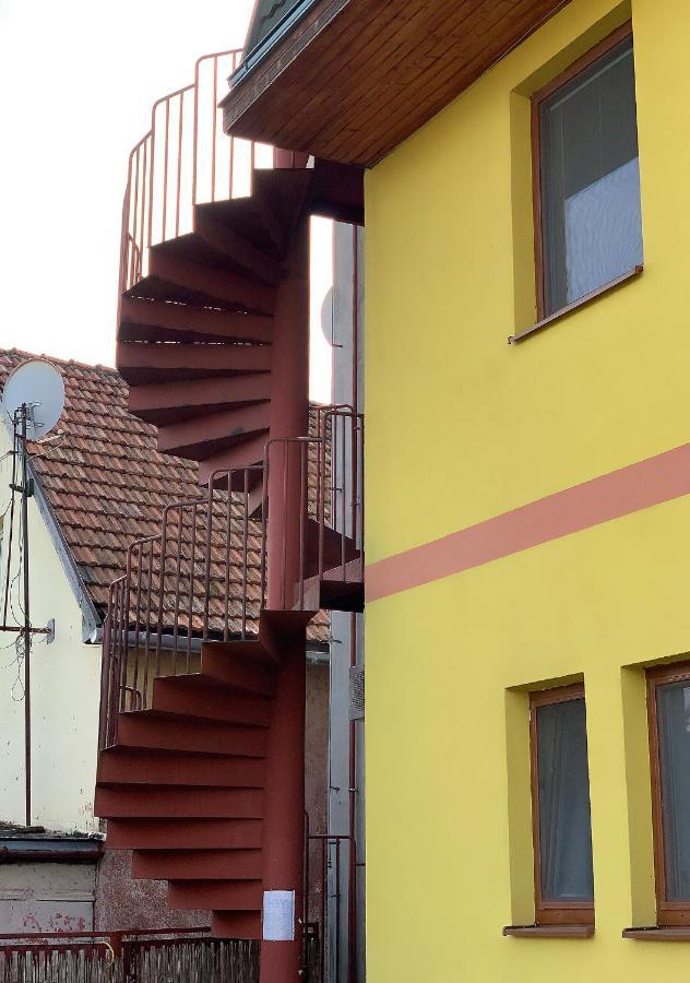 Útulný 2-izbový apartmán s balkónom Mlynica Exterior foto